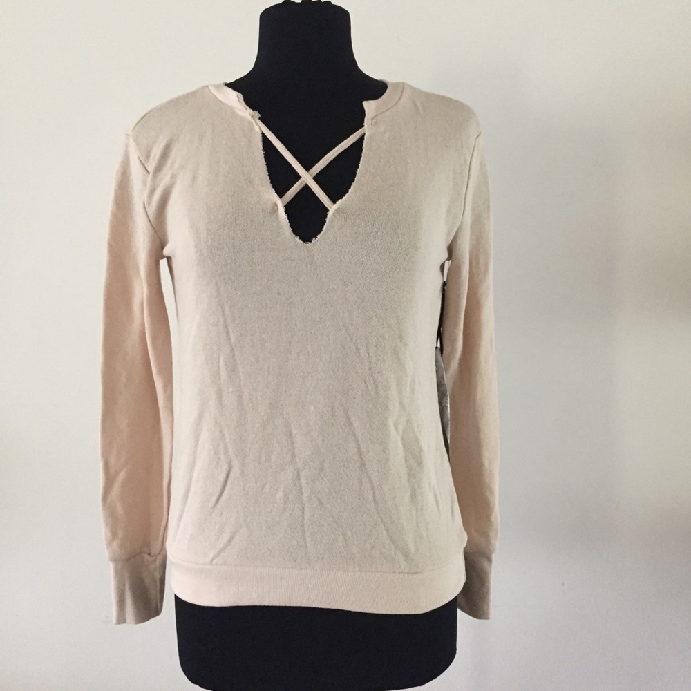 Almost famous. Cream tiered top Small